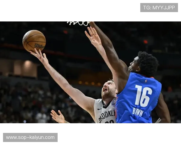 雷霆团队进攻多点开花，勇士格林技犯暴露球队急躁